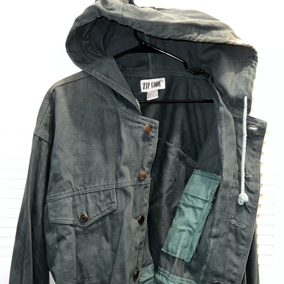 Zipcode Oversized Raw Hem Green Denim Jacket - Picture 2 of 2